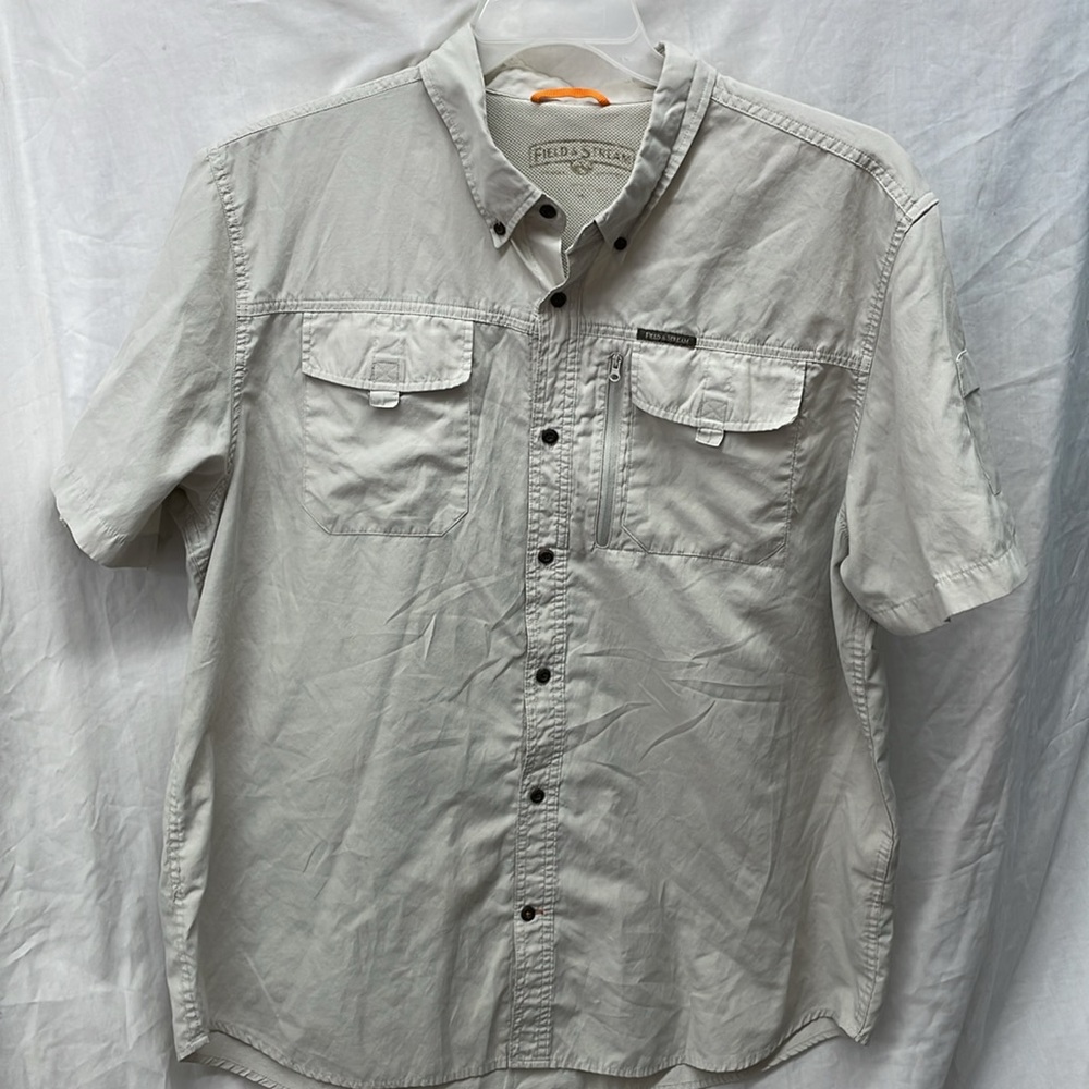 Field & Stream Button Front 3 Pocket Shirt Man Sz… - image 2